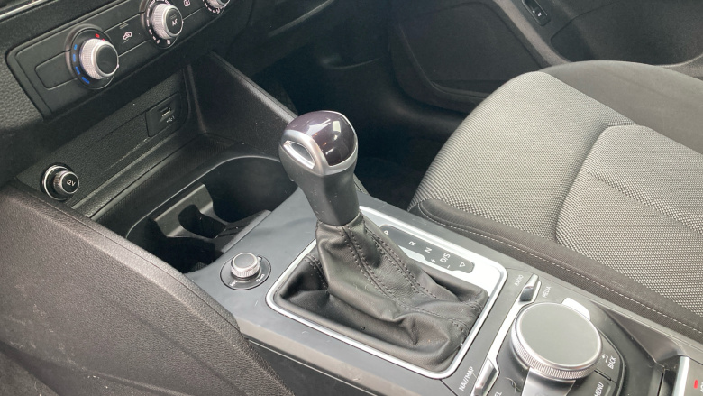 Audi Q2 35 TFSI Sport 5dr S Tronic Petrol Estate